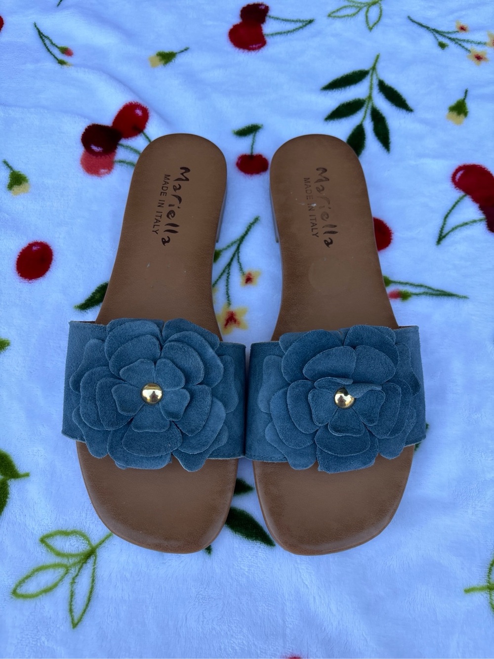 Mariella Blue Suede Flower Sandals Size 8